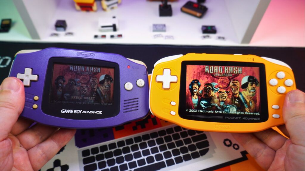 GAME BOY ADVANCE & THE KONKR Pocket Advance Compared